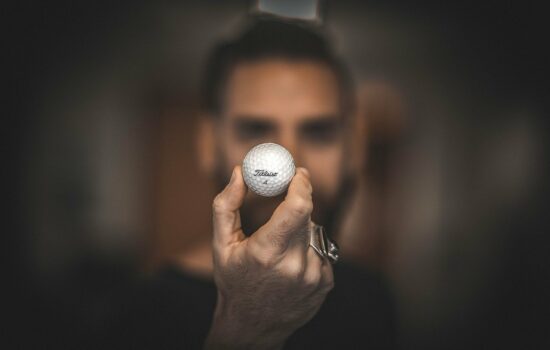 Was bedeuten die Nummern auf dem Golfball?